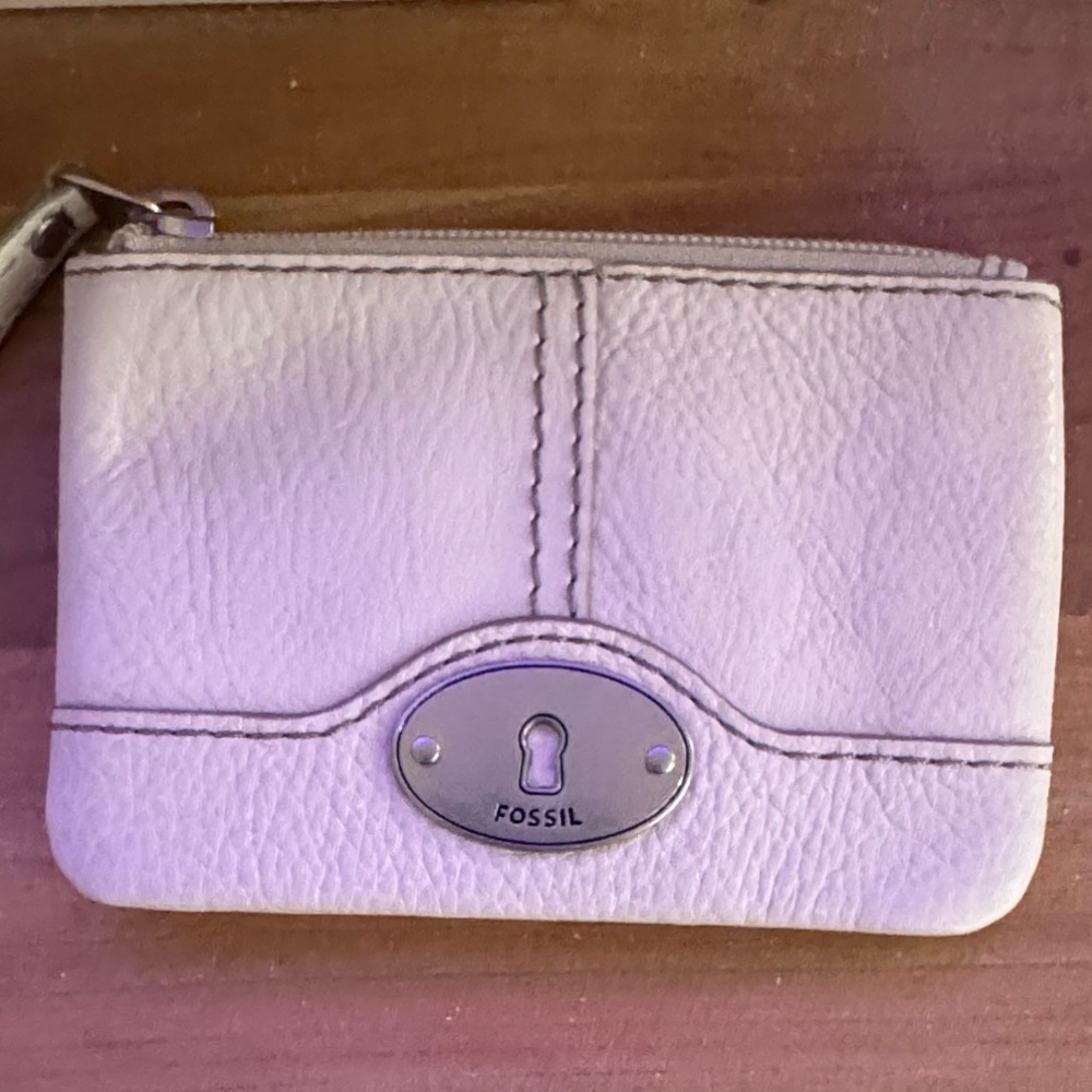 Fossil Cream Leather Card Case Holder
